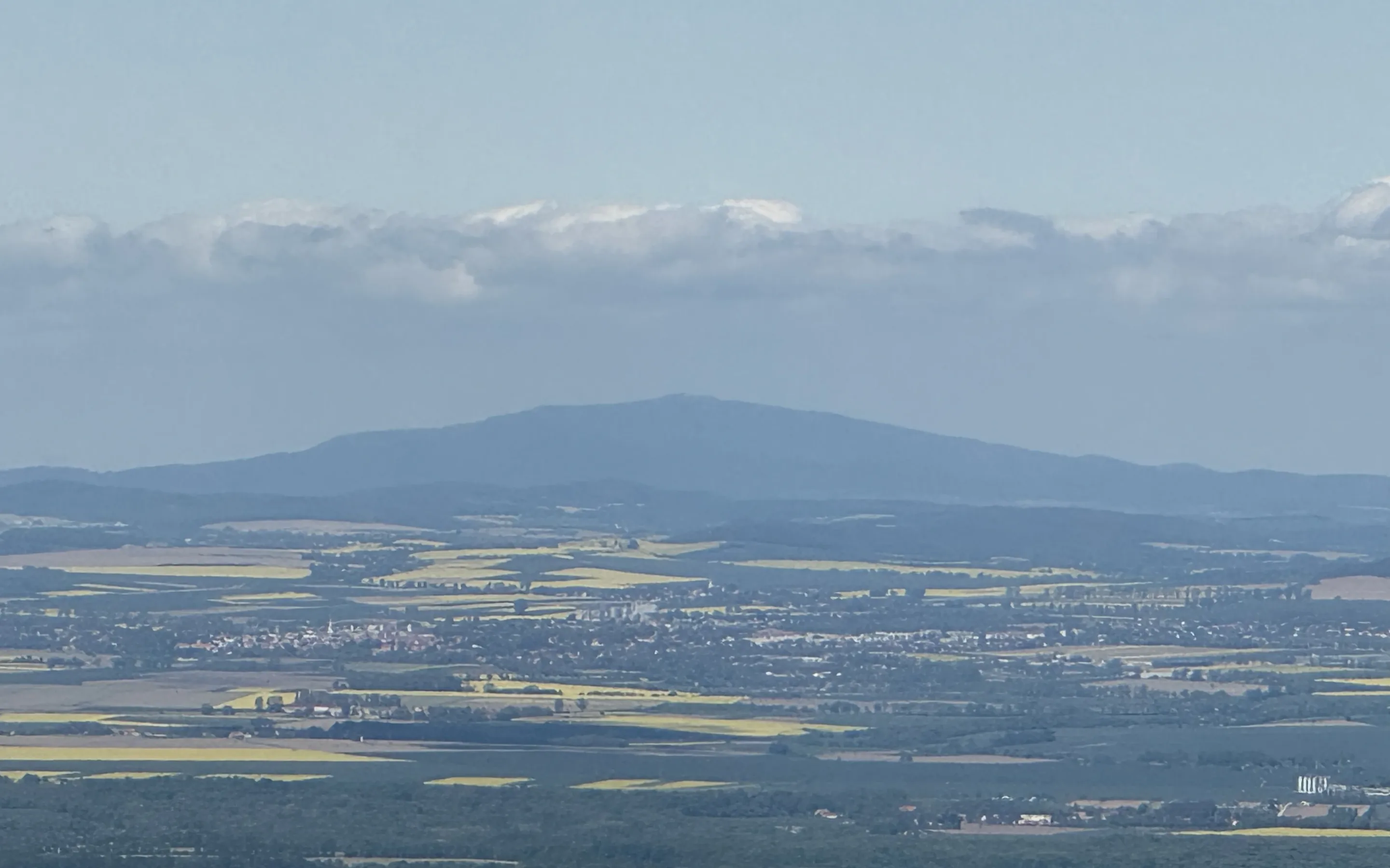 Widok na Masyw Ślęży